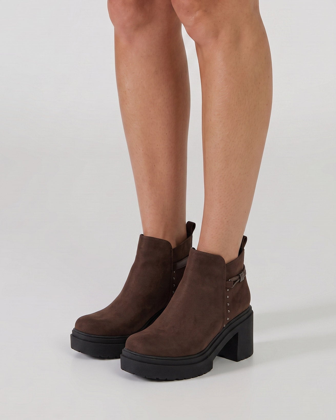CHENDA BROWN - PURE VITAMIN SHOES