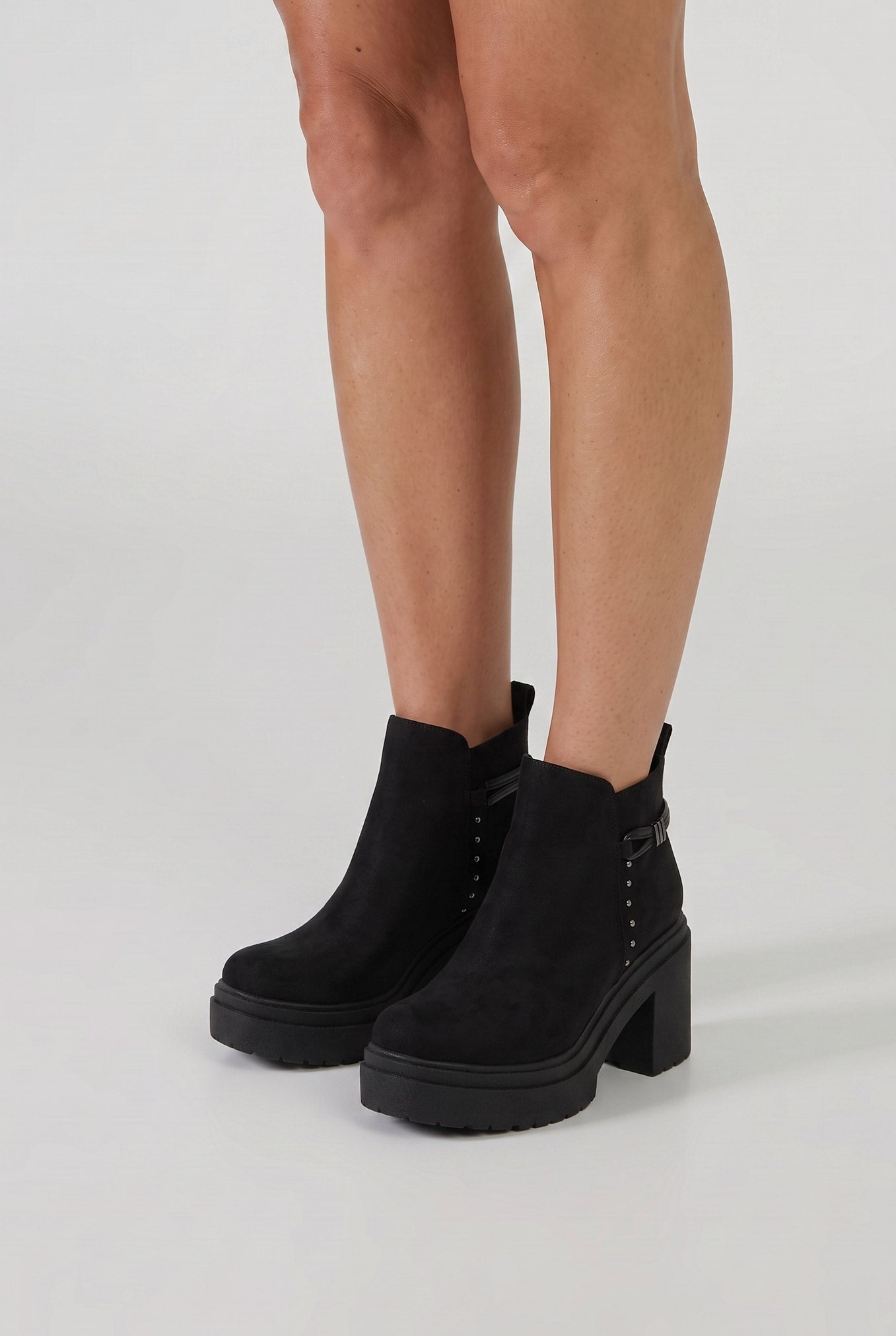 CHENDA NEGRO - PURE VITAMIN SHOES